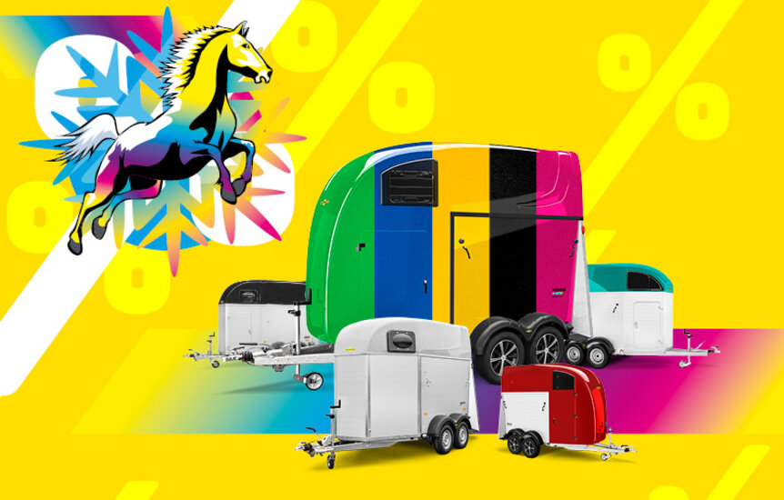 Verschiedene Farbkonfigurationen des Humbaur Pferdeanhängers Pegasus Style | © Humbaur GmbH